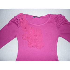 t-shirt/pull rose